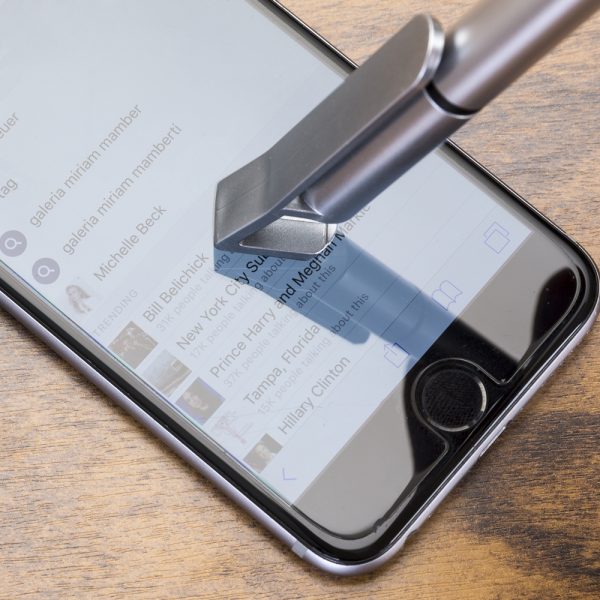 CANETA-PLASTICA-TOUCH-COM-SUPORTE (2)